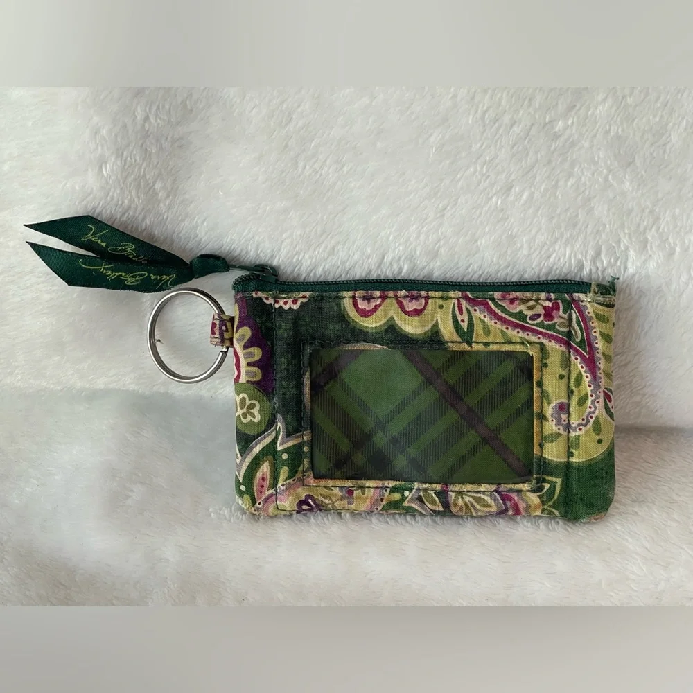 Vera Bradley Retired Rare Chelsea Green Zip Around Wallet card holder